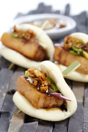 Kurobuta's pork belly buns