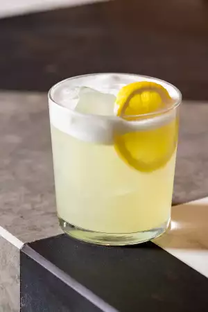 Maison Bab CBD cocktail