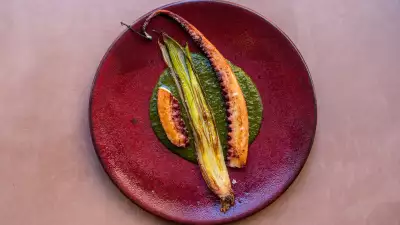 Restaurants St James: octopus and carrot at Ikoyi
