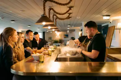 The pudding bar at Gara Rock