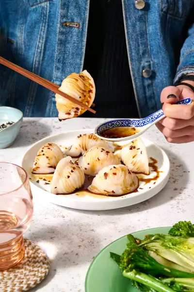 Love Sum siu mai Love Sum siu mai
