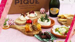 Food and drink Christmas gifts:Pique Nique x Perrier Jouet