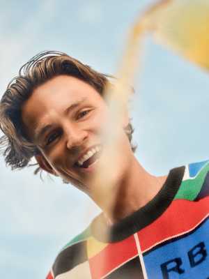 While Schooner is straight out of Made In Chelsea, Hendy grew up close to Hull While Schooner is straight out of Made In Chelsea, Hendy grew up close to Hull