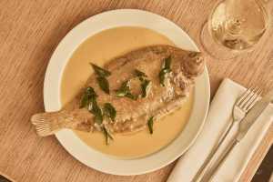 Plaice with beurre blanc and crisped curry leaves