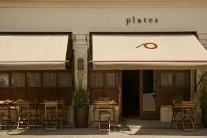 Plates, the UK's only Michelin-starred plant-based restaurant Plates, the UK's only Michelin-starred plant-based restaurant