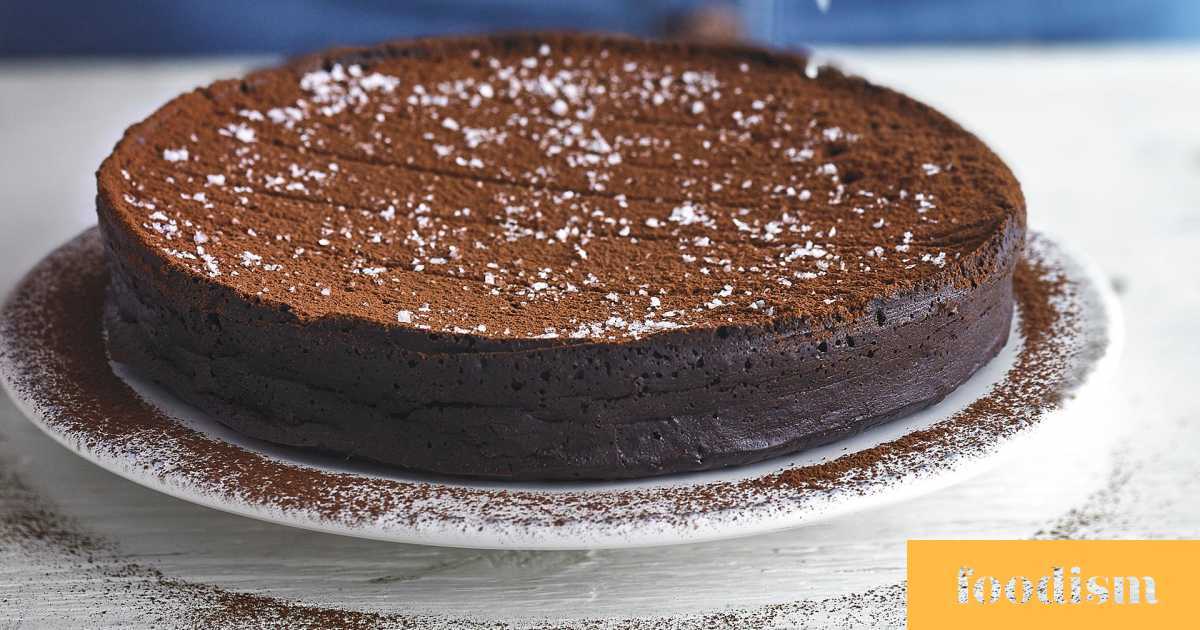 Make Alexandra Dudley's sea salt chocolate torte | Recipes | Foodism