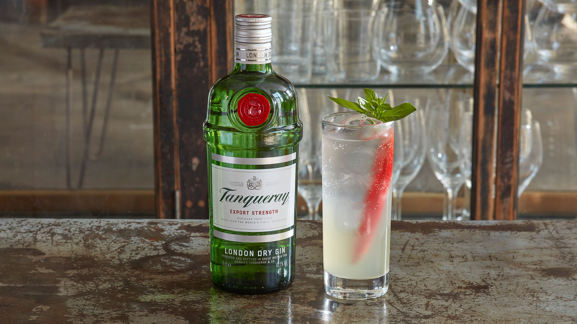 Make Tanqueray Gin S Mexican Collins Recipes Foodism