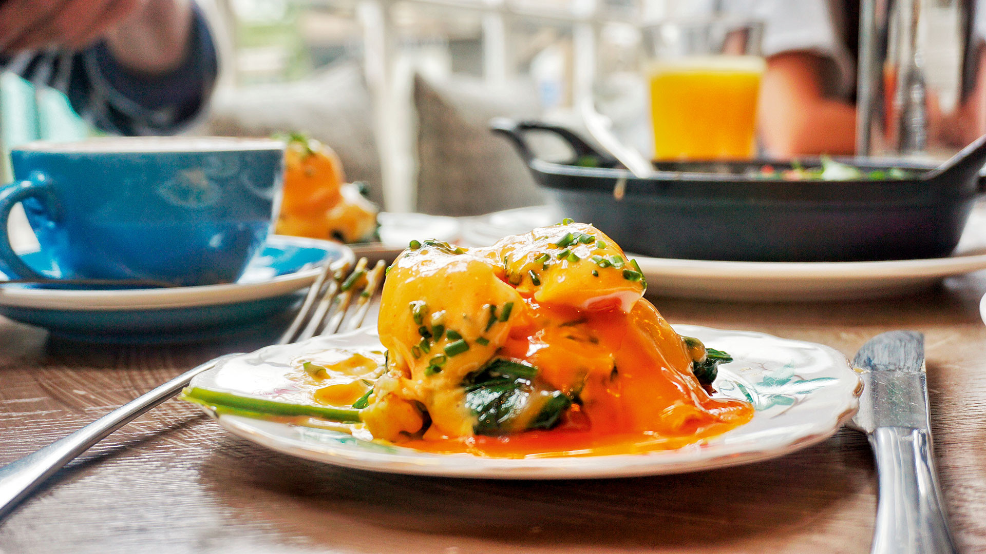 Notting Hill's EGGBREAK Notting Hill's EGGBREAK