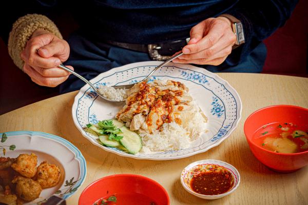 Hainan chicken rice with ginger sauce