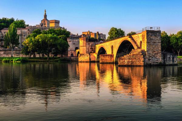 One of the many stone bridges in Avignon