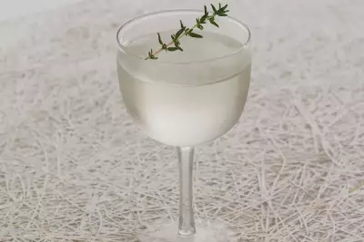 Thyme For Whiskey: tahini infused Four Roses, honey, lemon and thyme