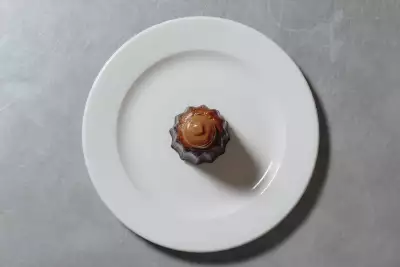 Canel&eacute; and prune