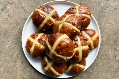Hot cross buns, Ottolenghi