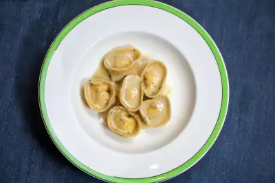Cappelletti of ricotta with pecorino, sarawak pepper and truffle