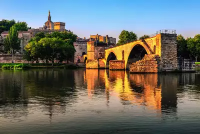 One of the many stone bridges in Avignon