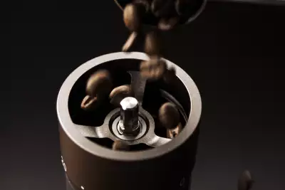 KinGrinder produces industry-leading manual coffee bean grinders