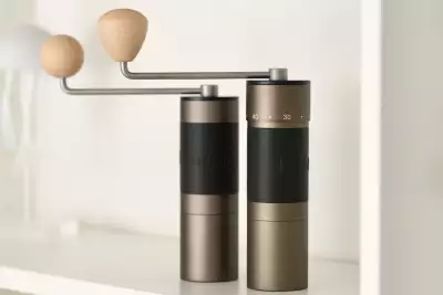 KinGrinder produces industry-leading manual coffee bean grinders