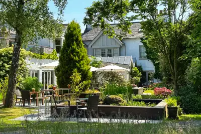 Gilpin Hotel & Lakehouse