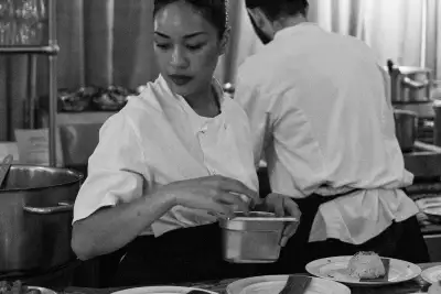 Eat with Sp00ns supper club