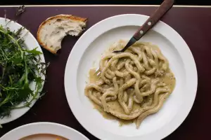 Padella pici cacio e pepe