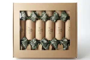 Petersham Christmas crackers set