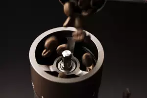 KinGrinder produces industry-leading manual coffee bean grinders