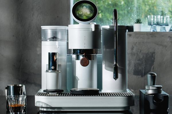The Meraki Espresso Machine is fitted with a state-of- the-art conical burr grinder