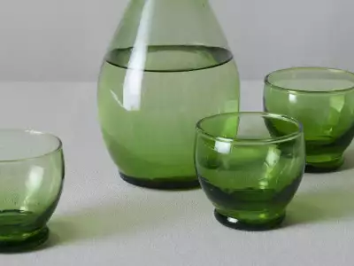 Glassware, Toast