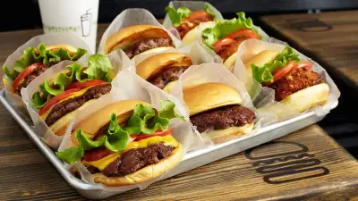 Shake Shack's delicious burgers