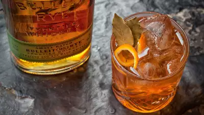 Callooh Callay's Rye Me To The Moon cocktail