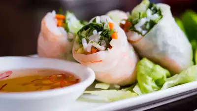 Pho's recipe for summer rolls