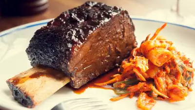 10-hour-cooked beef shortrib at Foxlow