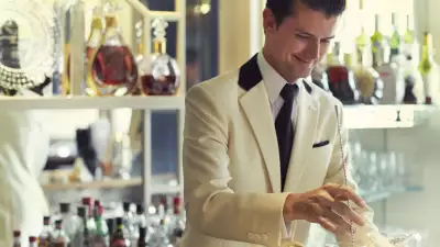 Eric Lorincz at the American Bar at The Savoy