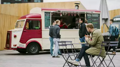 Well Kneaded's pizza van