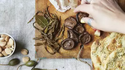 Freddie Janssen's coffee-pickled mushrooms