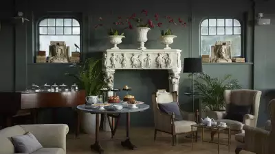 Albion House's lounge