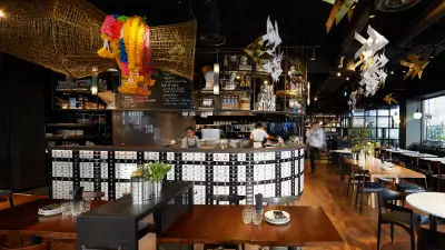 Greyhound Caf&eacute;
