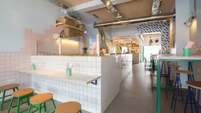 Inside 400 Rabbits, Nunhead