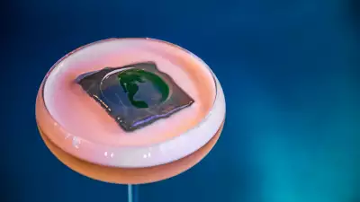 Siren's Call cocktail, Sexy Fish