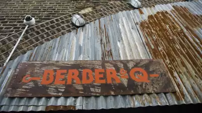 Berber & Q
