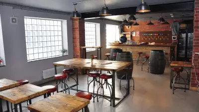 Mondo Brewing Company's taproom