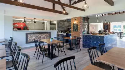 Dulwich Clock Caf&eacute;