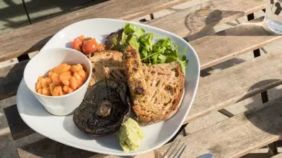 Full English from Coal House Caf&eacute;