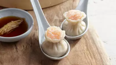 Pork and prawn shao mai