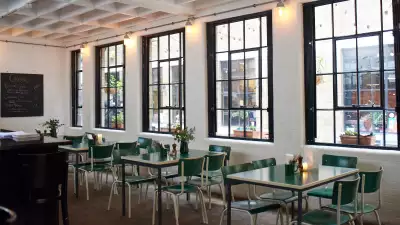 J+A Caf&eacute;