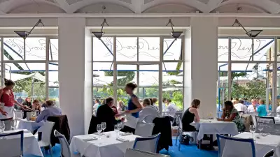 The River Caf&eacute;