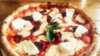Nduja pizza at Zia Lucia