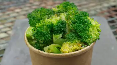 best places to eat vegan food in london, North Street Deli