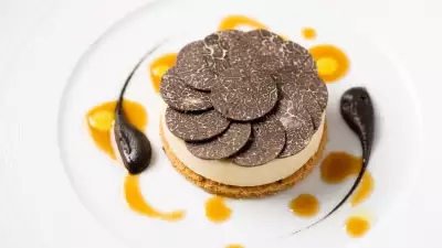 Black truffle, Périgord Jerusalem artichoke, Noir de Bigorre ham