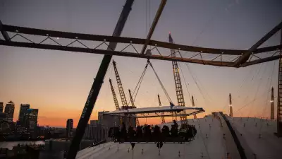 Dining in the Sky: the dinner flight at London in the Sky